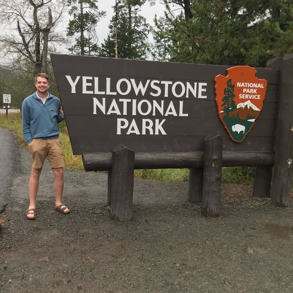 Meet your Posher, Kyle - Picture 5 of 5